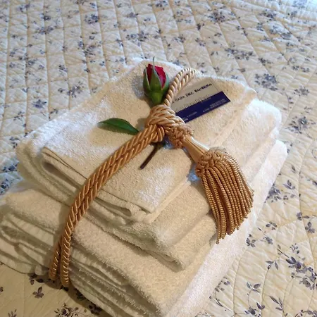 La Casa Del Bambero Bed & Breakfast 3*